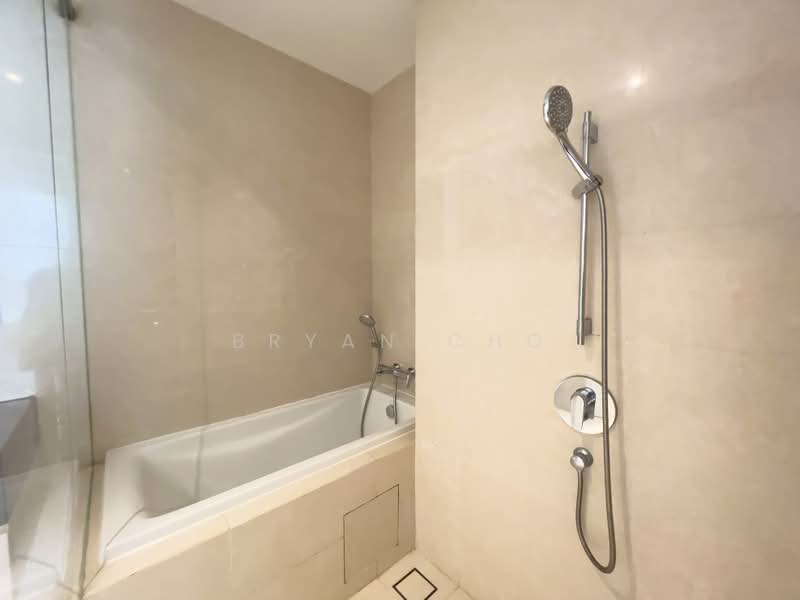 Kediaman Servis untuk Dijual di Pavilion Ceylon Hill - Bryan Cho - Bathroom - PropertyGuru.com.my