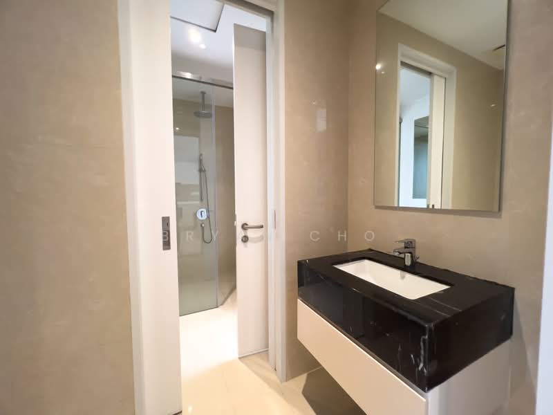 Kediaman Servis untuk Dijual di Pavilion Ceylon Hill - Bryan Cho - Bathroom - PropertyGuru.com.my