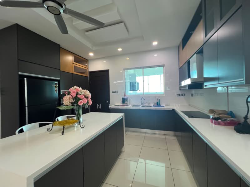 Kondominium untuk Dijual di Residence 21 - Stanley Saw - Kitchen - PropertyGuru.com.my