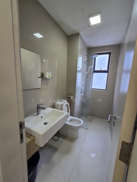Service Residence for Rent at South View - Sujatha M - Bathroom - PropertyGuru.com.my