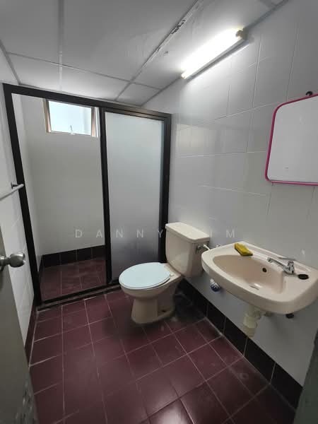 Apartment for Sale at Halaman Kristal - Danny Lim - Bathroom - PropertyGuru.com.my