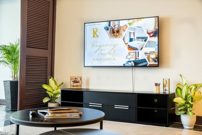Kondominium untuk Disewa di Regency Tower - Desmond Ong - Living Room - PropertyGuru.com.my