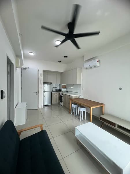 Servis Apartment untuk Disewa di Plaza @ Kelana Jaya - Yao Tan - Living Room - PropertyGuru.com.my