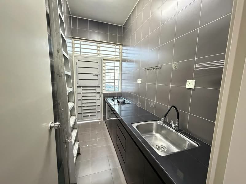 2-storey Terraced House for Sale in Taman Setia Indah (Tebrau) - Ck Leow - Kitchen - PropertyGuru.com.my