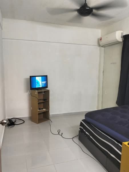 Pangsapuri untuk Dijual di Cheras Utama - Hazlan Abdul Hadi - Bedroom - PropertyGuru.com.my