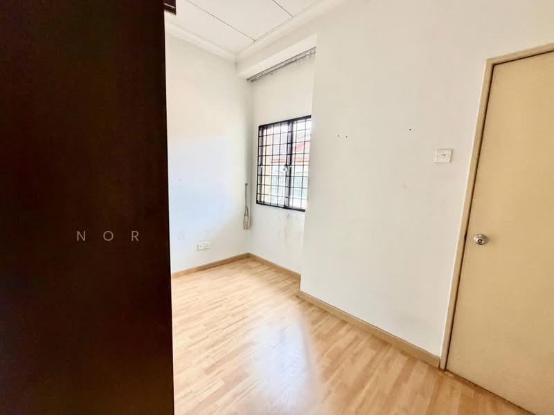 Rumah Teres 2 Tingkat untuk Dijual di Taman Pinggiran Usj (Subang Jaya) - Nor Azdlin Adnan - PropertyGuru.com.my