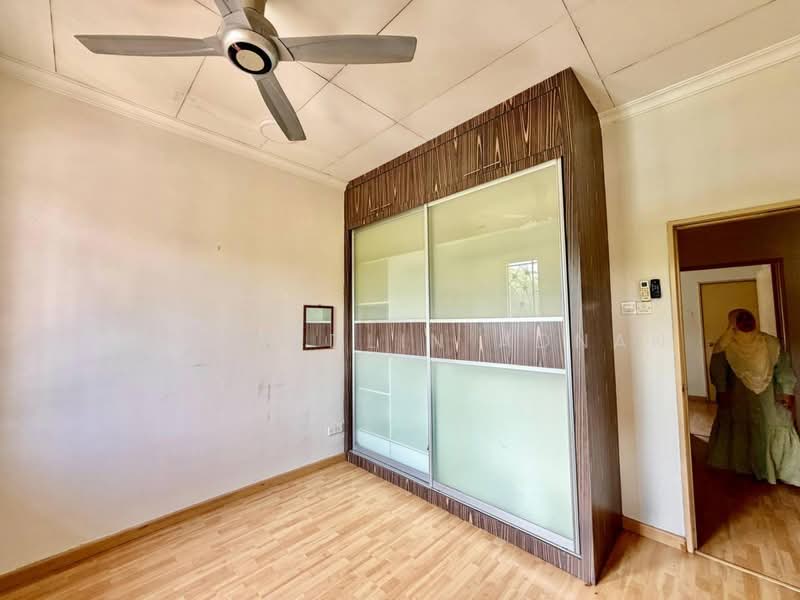 Rumah Teres 2 Tingkat untuk Dijual di Taman Pinggiran Usj (Subang Jaya) - Nor Azdlin Adnan - PropertyGuru.com.my