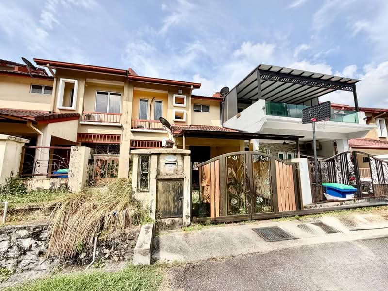 Rumah Teres 2 Tingkat untuk Dijual di Taman Pinggiran Usj (Subang Jaya) - Nor Azdlin Adnan - PropertyGuru.com.my