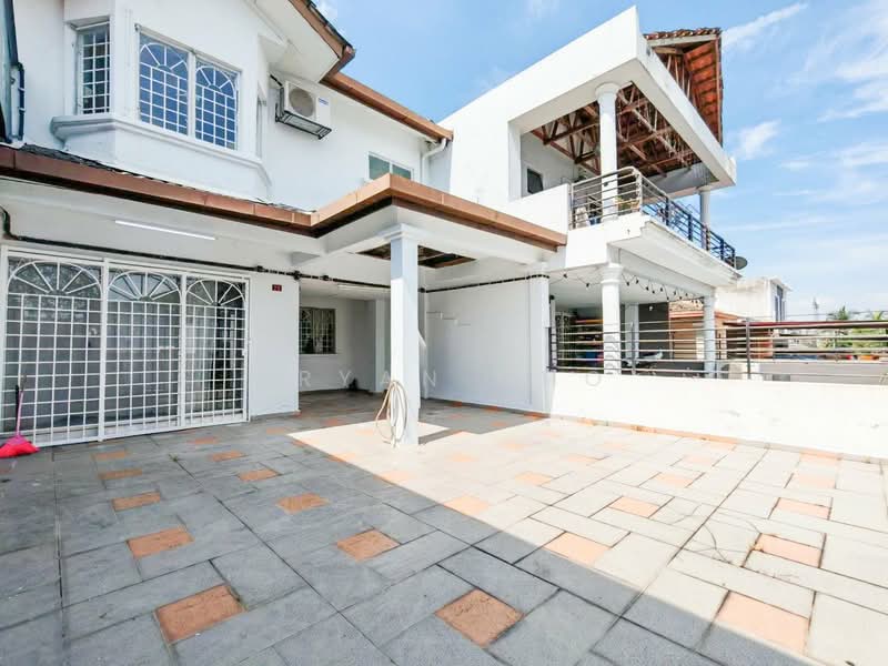 Rumah Teres 2-Tingkat untuk Dijual di Taman Minang (Cheras) - Bryan Cho - Exterior - PropertyGuru.com.my