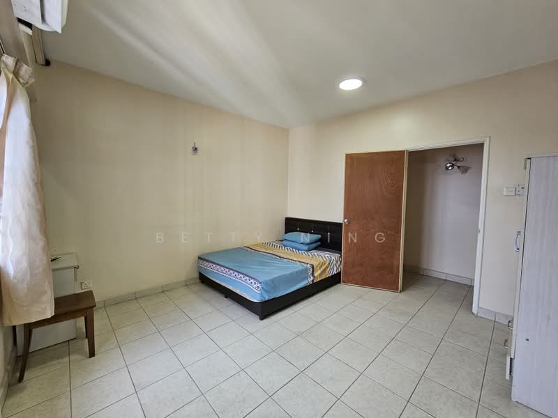 Condominium for Sale at Ken Damansara - Betty Ning - Bedroom - PropertyGuru.com.my