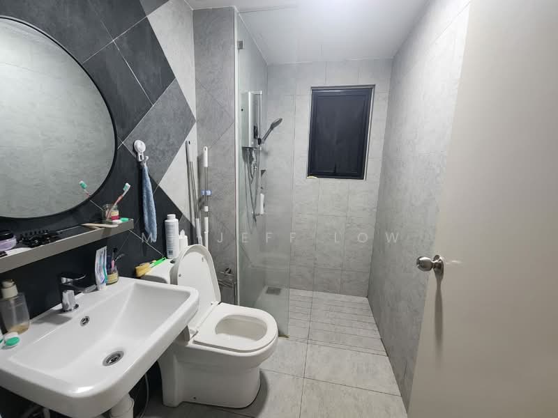 Kondominium untuk Dijual di Trinity Lemanja - Mr Jeff Low - Bathroom - PropertyGuru.com.my