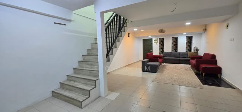 2-storey Terraced House for Sale in Balakong (Selangor) - Leo Lim - Living Room - PropertyGuru.com.my