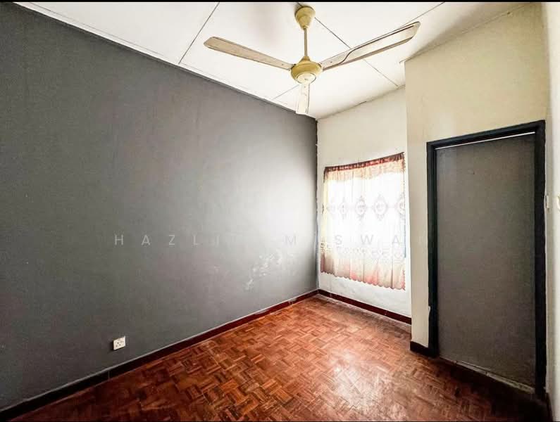 2-storey Terraced House for Sale in Bandar Puncak Alam (Puncak Alam) - Hazlin Miswan - Interior - PropertyGuru.com.my