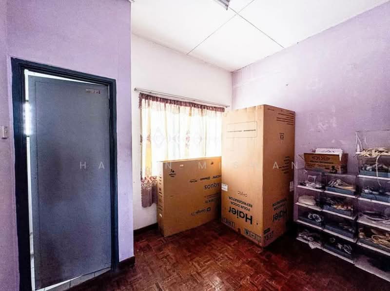 2-storey Terraced House for Sale in Bandar Puncak Alam (Puncak Alam) - Hazlin Miswan - Interior - PropertyGuru.com.my