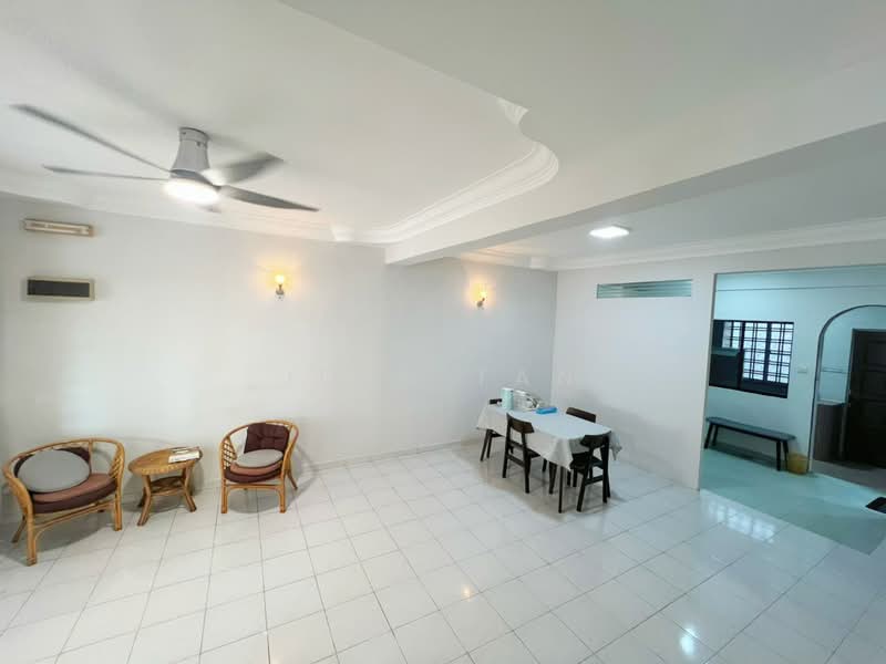 Rumah Teres 2-Tingkat untuk Dijual di Skudai (Johor) - Iden Tan - Living Room - PropertyGuru.com.my
