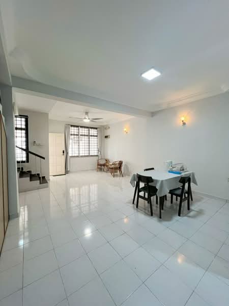 Rumah Teres 2-Tingkat untuk Dijual di Skudai (Johor) - Iden Tan - Living Room - PropertyGuru.com.my