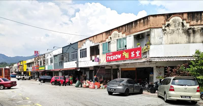 Shop / Office for Rent in Rawang (Selangor) - Heo Wai Kien - Exterior - PropertyGuru.com.my