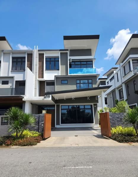 Semi-Detached House for Sale in Taman Nusa Sentral (Iskandar Puteri (Nusajaya)) - Werner Kee - Exterior - PropertyGuru.com.my