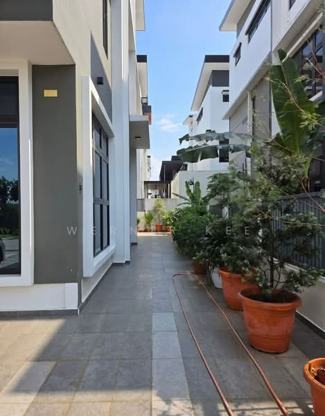 Semi-Detached House for Sale in Taman Nusa Sentral (Iskandar Puteri (Nusajaya)) - Werner Kee - Exterior - PropertyGuru.com.my