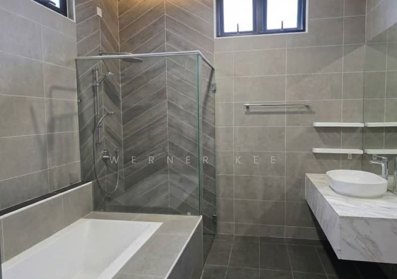 Semi-Detached House for Sale in Taman Nusa Sentral (Iskandar Puteri (Nusajaya)) - Werner Kee - Bathroom - PropertyGuru.com.my