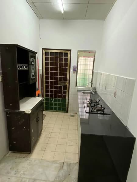 Terraced House for Rent in Taman Jasmin (Kajang) - Jovie Lee - Kitchen - PropertyGuru.com.my