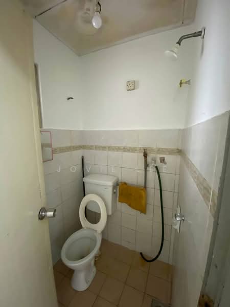 Terraced House for Rent in Taman Jasmin (Kajang) - Jovie Lee - Bathroom - PropertyGuru.com.my