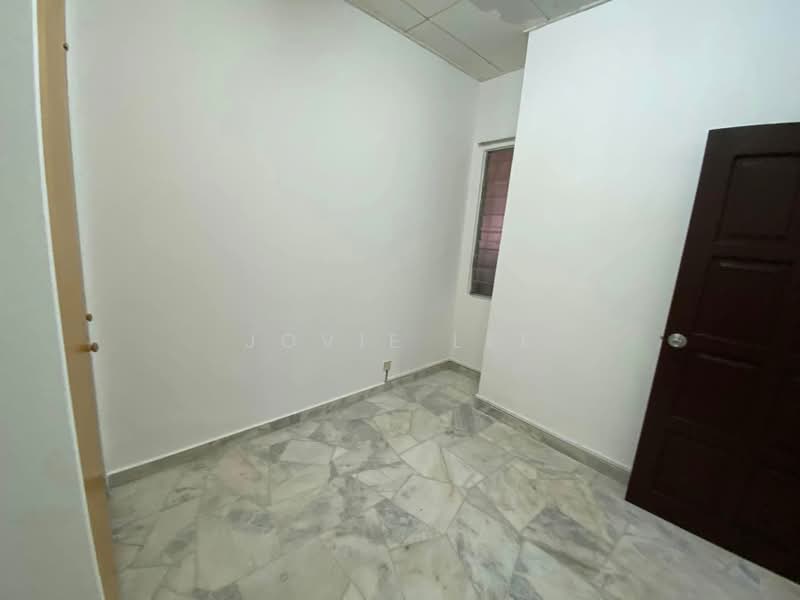 Terraced House for Rent in Taman Jasmin (Kajang) - Jovie Lee - Interior - PropertyGuru.com.my