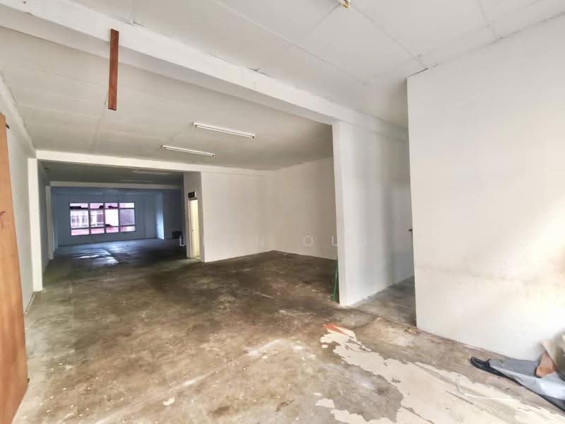 Shop / Office for Rent in Taman Nusantara Prima (Gelang Patah) - Leon Oun - Interior - PropertyGuru.com.my