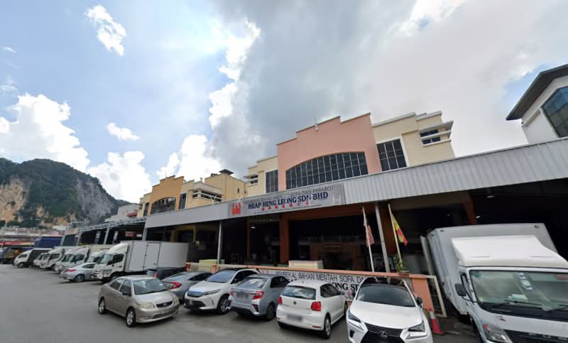 Kilang untuk Dijual di Batu Caves (Selangor) - YX Teh - Exterior - PropertyGuru.com.my