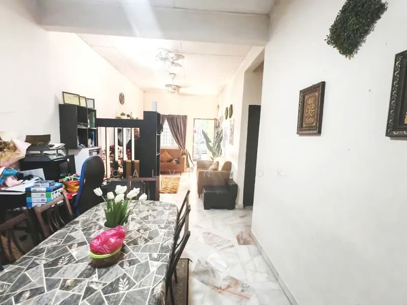 Terraced House for Sale in Taman Jasmin (Kajang) - Calvin Kok - Living Room - PropertyGuru.com.my