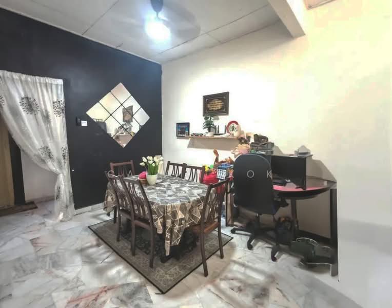 Terraced House for Sale in Taman Jasmin (Kajang) - Calvin Kok - Dining Room - PropertyGuru.com.my