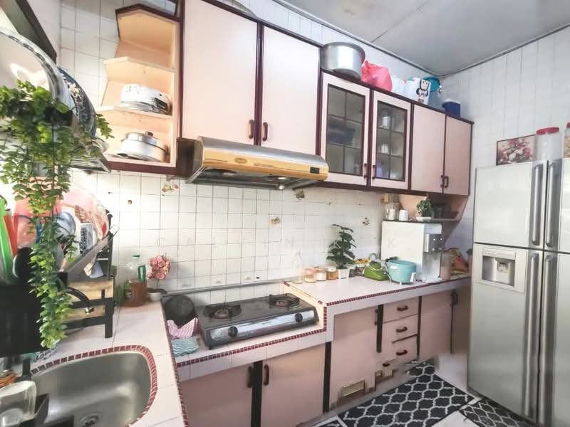 Terraced House for Sale in Taman Jasmin (Kajang) - Calvin Kok - Kitchen - PropertyGuru.com.my