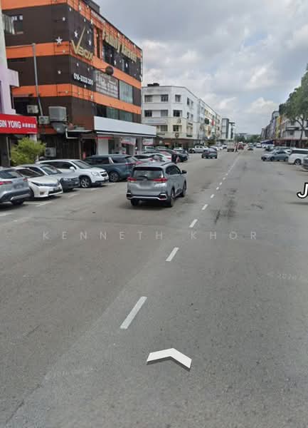 Shop for Rent in Bandar Baru Permas Jaya (Permas Jaya) - Kenneth Khor - Exterior - PropertyGuru.com.my