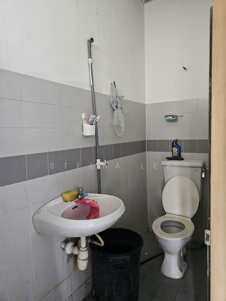 Kilang untuk Disewa di Cheras (Selangor) - Stella Lee - Bathroom - PropertyGuru.com.my