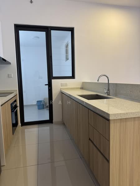 Servis Apartment untuk Dijual di Sunway Belfield - Sarah Tan - Kitchen - PropertyGuru.com.my