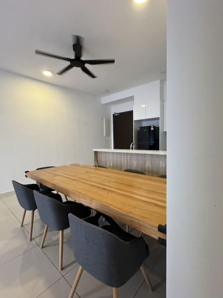Servis Apartment untuk Dijual di Sunway Belfield - Sarah Tan - Dining Room - PropertyGuru.com.my