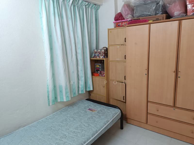 Pangsapuri untuk Disewa di Taman Lone Pine (Medium Low Cost) - Jane Poh - Bedroom - PropertyGuru.com.my