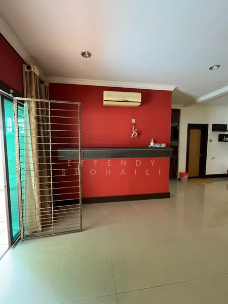 Semi-Detached House for Sale in Ukay Perdana (Ulu Kelang) - Effendy Shohaili - Interior - PropertyGuru.com.my