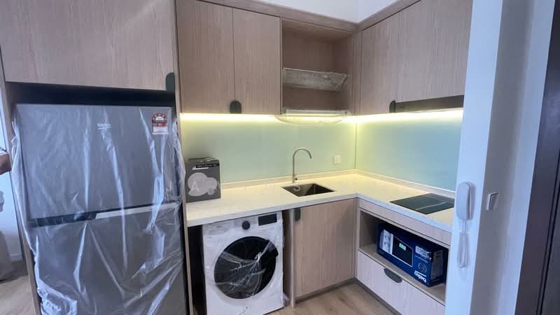 Servis Apartment untuk Disewa di The Meg Serviced Residence - Javios Ng - Kitchen - PropertyGuru.com.my