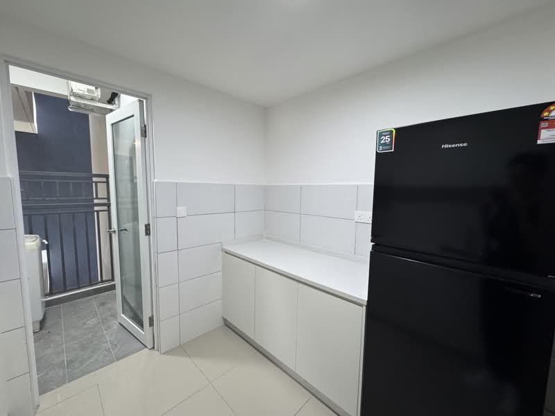 Kediaman Servis untuk Disewa di Vista Tiara (MBW Bay) - Eddie Ong - Kitchen - PropertyGuru.com.my