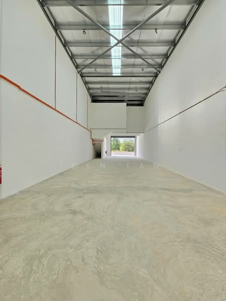Terrace Factory for Sale in Bandar Indahpura (Kulai) - Iden Tan - Interior - PropertyGuru.com.my