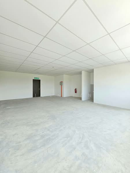 Terrace Factory for Sale in Bandar Indahpura (Kulai) - Iden Tan - Interior - PropertyGuru.com.my