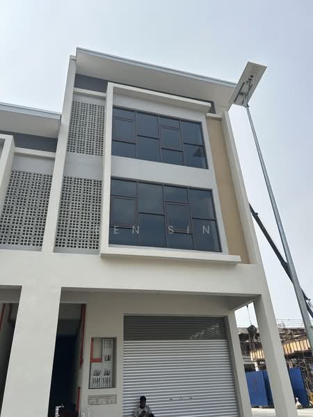 Kedai / Pejabat untuk Dijual di Bandar Baru Kundang (Rawang) - Ben Sin - Exterior - PropertyGuru.com.my