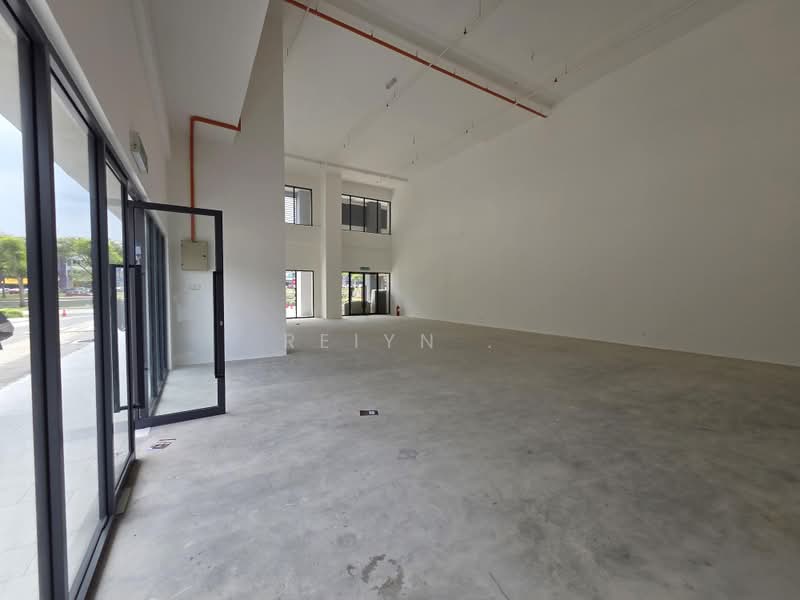 Kedai untuk Disewa di Setia Alam (Selangor) - Reiyn . - Entrance - PropertyGuru.com.my