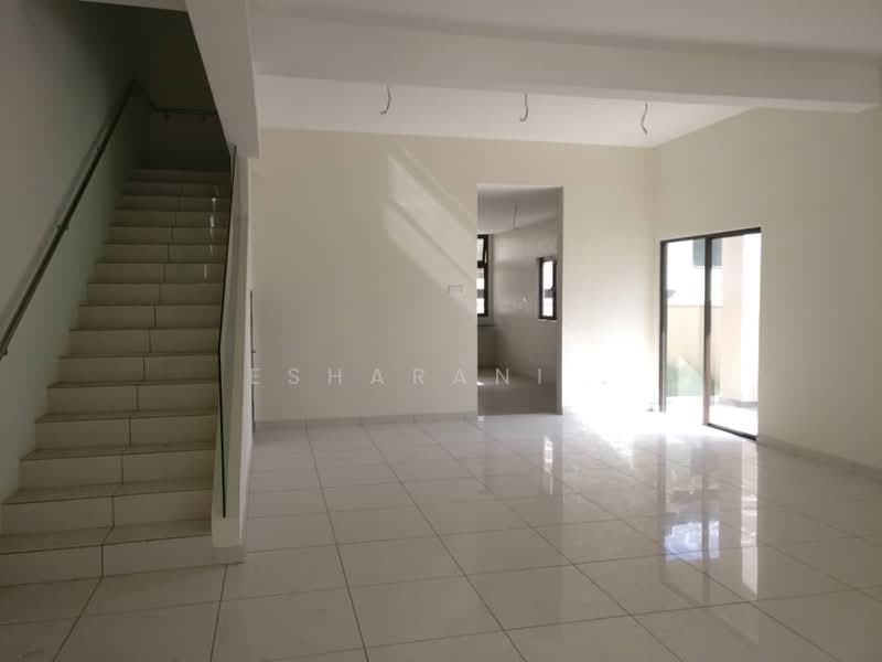 2-storey Terraced House for Sale in Kuchai Lama (Kuala Lumpur) - Esharani . - PropertyGuru.com.my