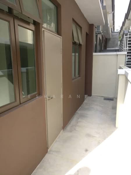 2-storey Terraced House for Sale in Kuchai Lama (Kuala Lumpur) - Esharani . - PropertyGuru.com.my