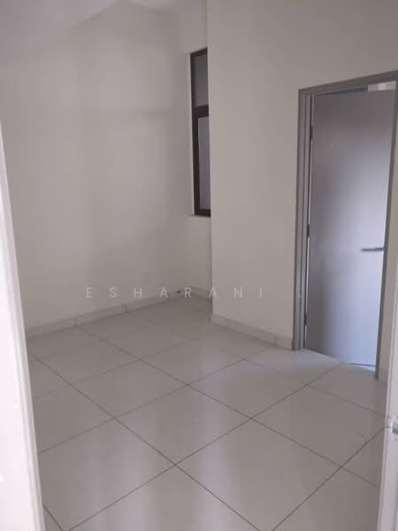 2-storey Terraced House for Sale in Kuchai Lama (Kuala Lumpur) - Esharani . - PropertyGuru.com.my