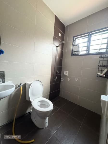 Terraced House for Sale in Bandar Puteri Klang (Klang) - KH Chong - Bathroom - PropertyGuru.com.my