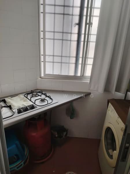 Apartment for Sale at Sri Permai - Kay Wong - Kitchen - PropertyGuru.com.my