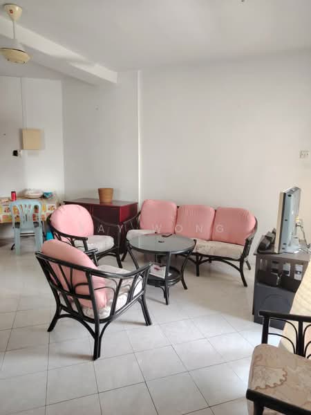 Apartment for Sale at Sri Permai - Kay Wong - Living Room - PropertyGuru.com.my